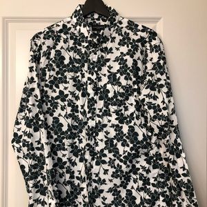 Club Monaco button shirt